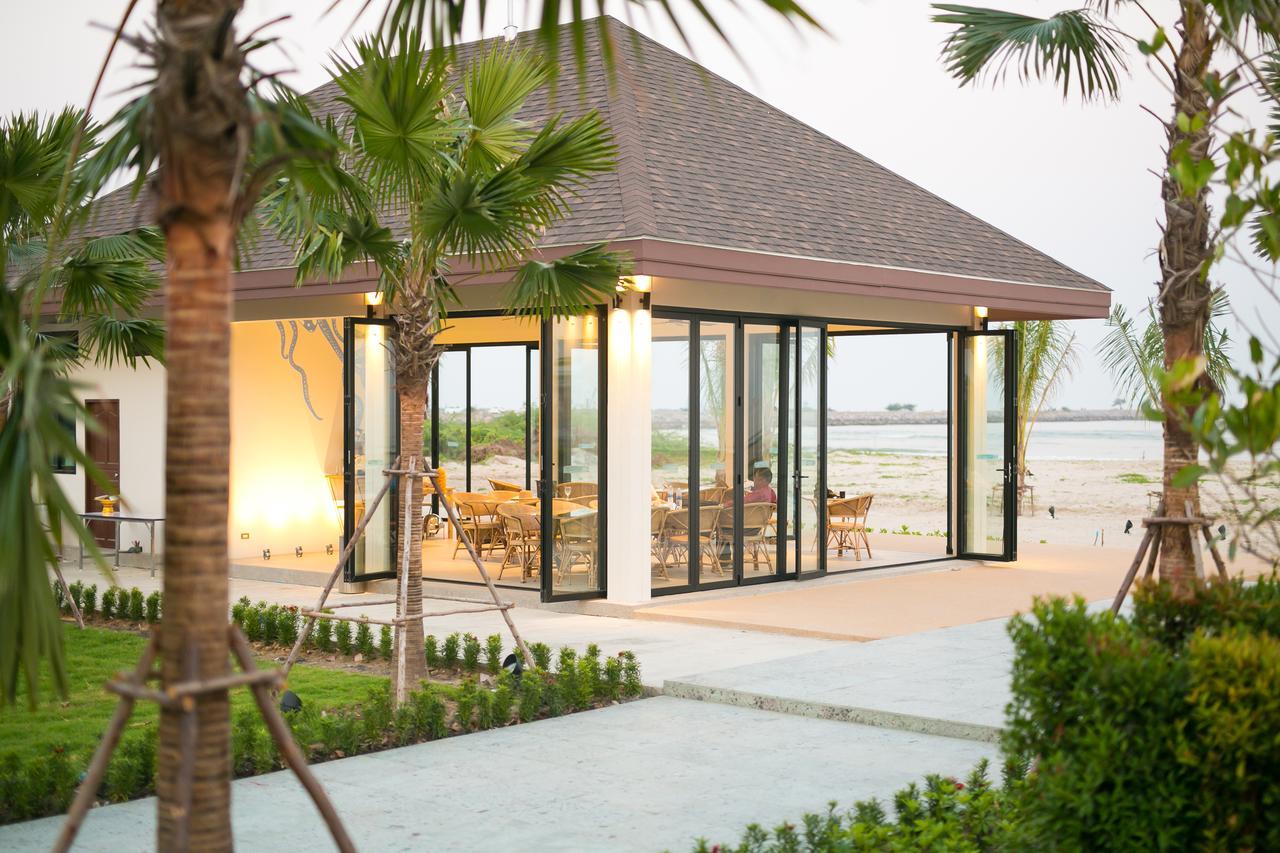 Triple Tree Beach Resort Cha-Am Exterior photo