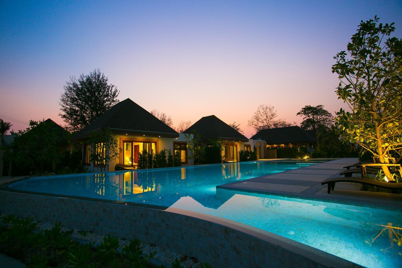 Triple Tree Beach Resort Cha-Am Exterior photo